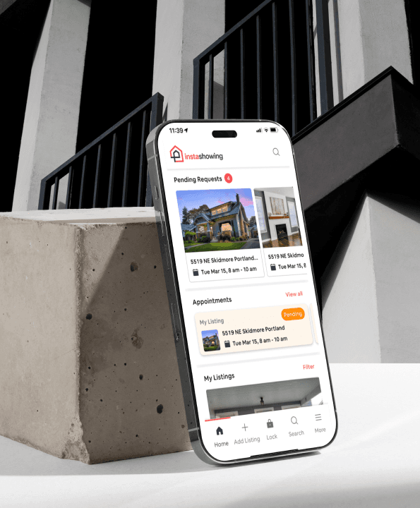 instashowing banner